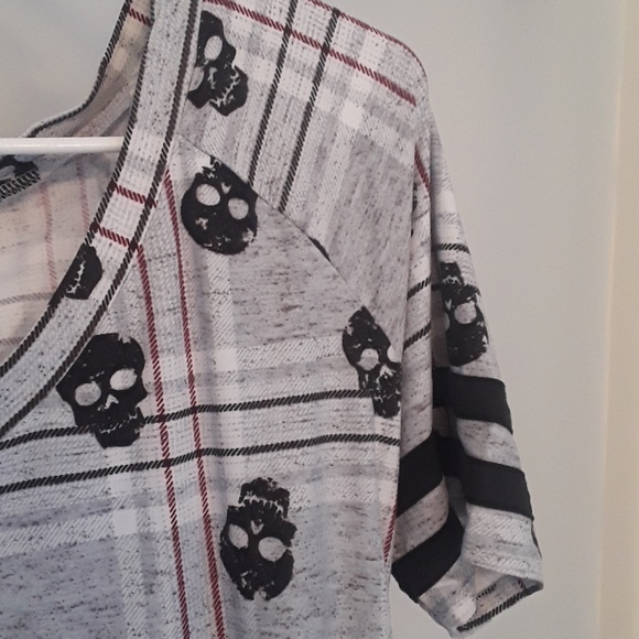 i dont wear it - Picture 2 of 3